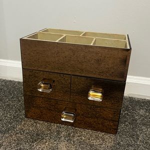 Makeup/vanity desk organizer